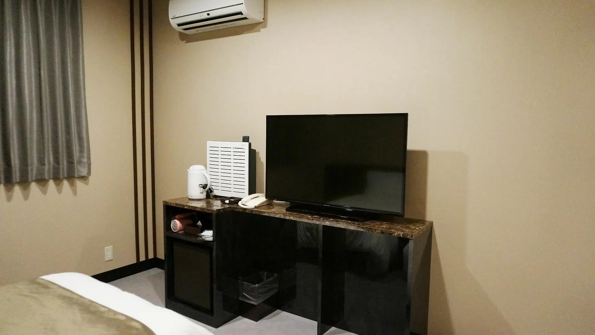 Hotel Kanade Osaka Namba 3*,  Japan